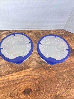 Rubbermaid 1.2 Qt Servin Saver #15 Blue Rim Lid Set Of 2